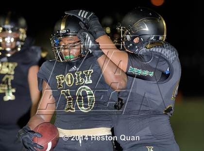 Thumbnail 2 in Poly vs Narbonne  photogallery.