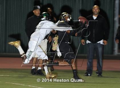 Thumbnail 1 in Poly vs Narbonne  photogallery.