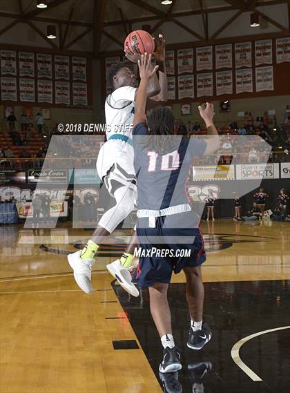 Thumbnail 1 in Sheldon vs. Modesto Christian (CIF SJS D1 Final) photogallery.
