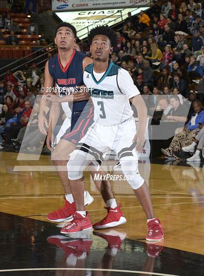 Thumbnail 2 in Sheldon vs. Modesto Christian (CIF SJS D1 Final) photogallery.