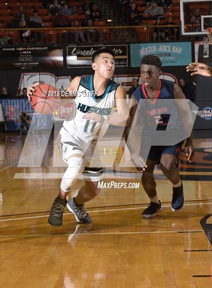 Thumbnail 2 in Sheldon vs. Modesto Christian (CIF SJS D1 Final) photogallery.