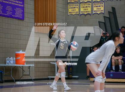 Thumbnail 1 in Escalon vs. Lincoln (CIF D4 Norcal Regional Playoff) photogallery.