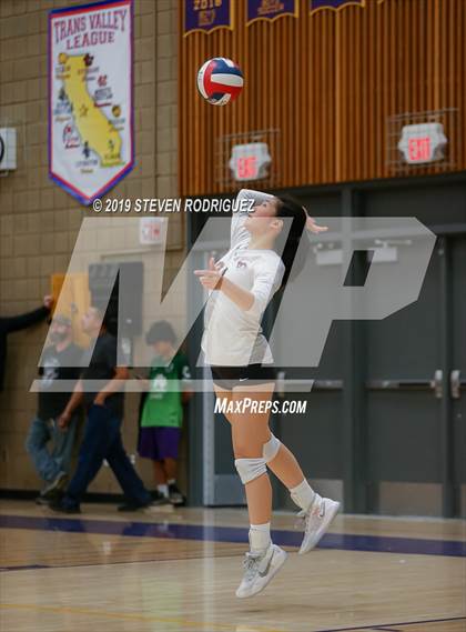Thumbnail 1 in Escalon vs. Lincoln (CIF D4 Norcal Regional Playoff) photogallery.