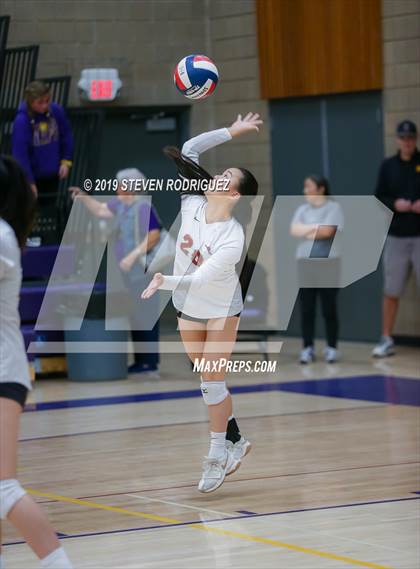 Thumbnail 3 in Escalon vs. Lincoln (CIF D4 Norcal Regional Playoff) photogallery.