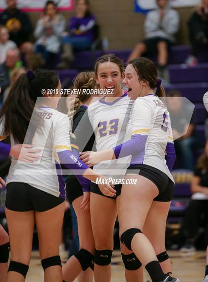 Thumbnail 3 in Escalon vs. Lincoln (CIF D4 Norcal Regional Playoff) photogallery.