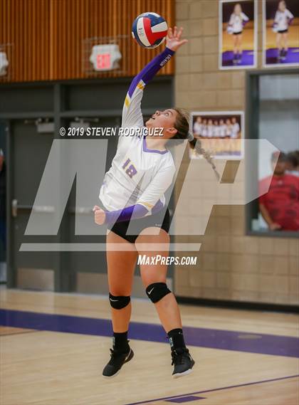 Thumbnail 3 in Escalon vs. Lincoln (CIF D4 Norcal Regional Playoff) photogallery.