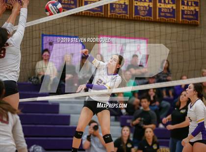 Thumbnail 2 in Escalon vs. Lincoln (CIF D4 Norcal Regional Playoff) photogallery.