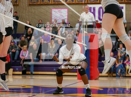 Thumbnail 1 in Escalon vs. Lincoln (CIF D4 Norcal Regional Playoff) photogallery.