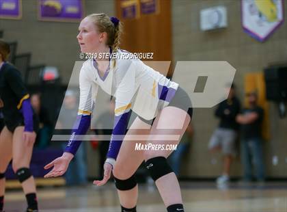 Thumbnail 1 in Escalon vs. Lincoln (CIF D4 Norcal Regional Playoff) photogallery.