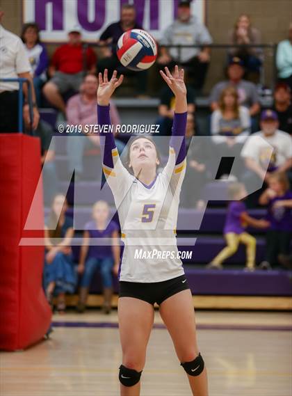 Thumbnail 2 in Escalon vs. Lincoln (CIF D4 Norcal Regional Playoff) photogallery.