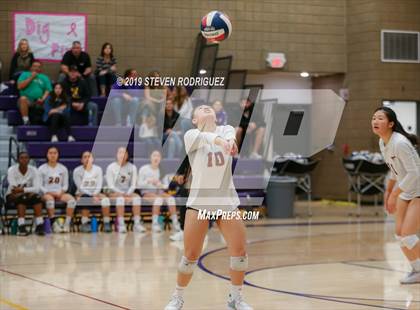 Thumbnail 1 in Escalon vs. Lincoln (CIF D4 Norcal Regional Playoff) photogallery.