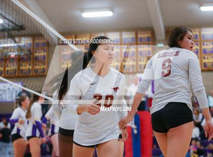 Thumbnail 1 in Escalon vs. Lincoln (CIF D4 Norcal Regional Playoff) photogallery.