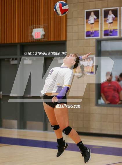 Thumbnail 2 in Escalon vs. Lincoln (CIF D4 Norcal Regional Playoff) photogallery.