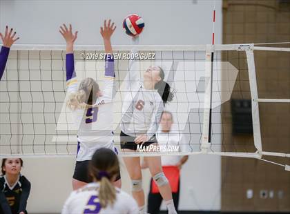 Thumbnail 1 in Escalon vs. Lincoln (CIF D4 Norcal Regional Playoff) photogallery.