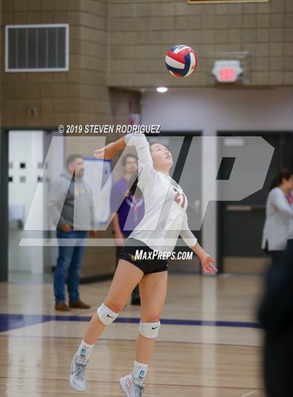 Thumbnail 3 in Escalon vs. Lincoln (CIF D4 Norcal Regional Playoff) photogallery.