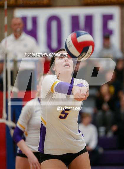 Thumbnail 2 in Escalon vs. Lincoln (CIF D4 Norcal Regional Playoff) photogallery.