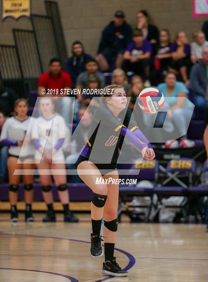 Thumbnail 2 in Escalon vs. Lincoln (CIF D4 Norcal Regional Playoff) photogallery.