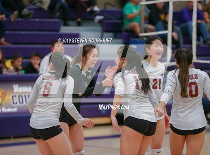 Thumbnail 2 in Escalon vs. Lincoln (CIF D4 Norcal Regional Playoff) photogallery.