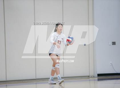 Thumbnail 2 in Escalon vs. Lincoln (CIF D4 Norcal Regional Playoff) photogallery.