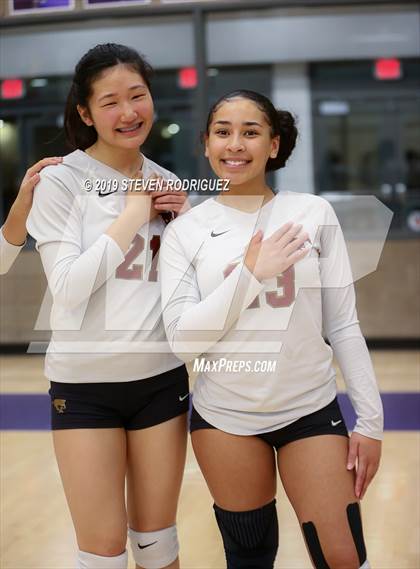 Thumbnail 2 in Escalon vs. Lincoln (CIF D4 Norcal Regional Playoff) photogallery.
