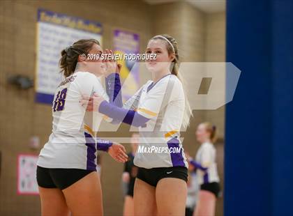 Thumbnail 3 in Escalon vs. Lincoln (CIF D4 Norcal Regional Playoff) photogallery.