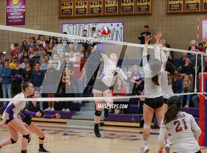 Thumbnail 3 in Escalon vs. Lincoln (CIF D4 Norcal Regional Playoff) photogallery.