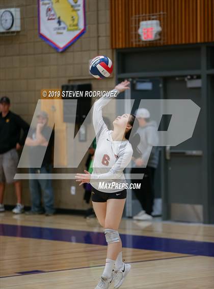 Thumbnail 3 in Escalon vs. Lincoln (CIF D4 Norcal Regional Playoff) photogallery.