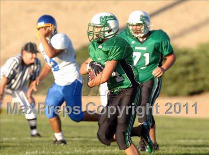 Thumbnail 2 in Exeter @ Tehachapi photogallery.