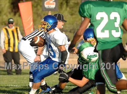 Thumbnail 3 in Exeter @ Tehachapi photogallery.