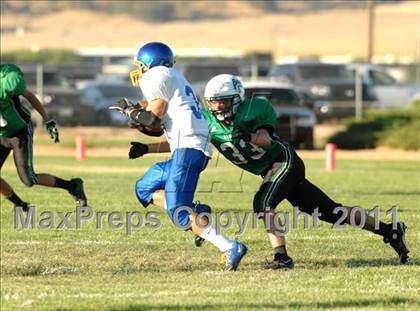 Thumbnail 2 in Exeter @ Tehachapi photogallery.