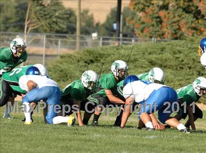 Thumbnail 2 in Exeter @ Tehachapi photogallery.