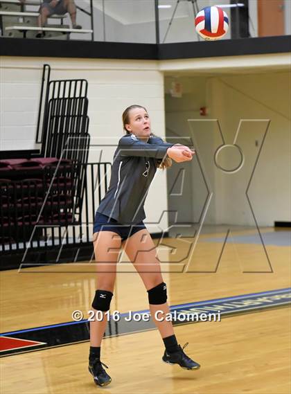 Thumbnail 2 in Churchill vs Smithson Valley (NEISD Invitational) photogallery.