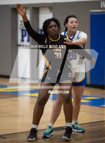 Thumbnail 1 in Highland Prep @ Kingman photogallery.