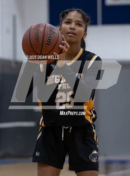 Thumbnail 1 in Highland Prep @ Kingman photogallery.