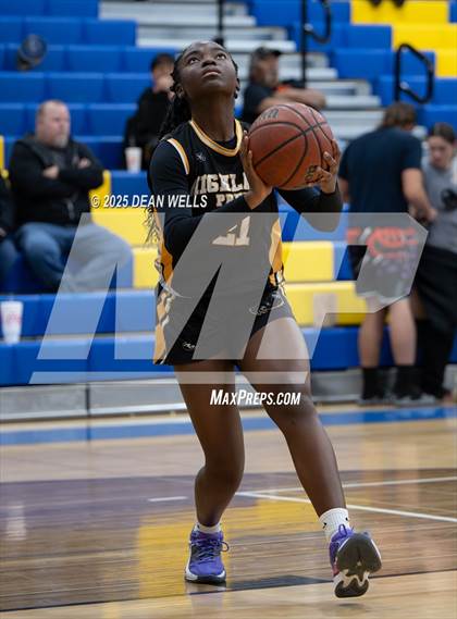 Thumbnail 3 in Highland Prep @ Kingman photogallery.