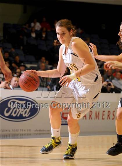 Thumbnail 2 in Rio Mesa vs. Arroyo Grande (CIF SS D3AAA Final) photogallery.