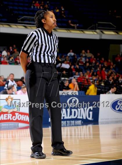 Thumbnail 3 in Rio Mesa vs. Arroyo Grande (CIF SS D3AAA Final) photogallery.