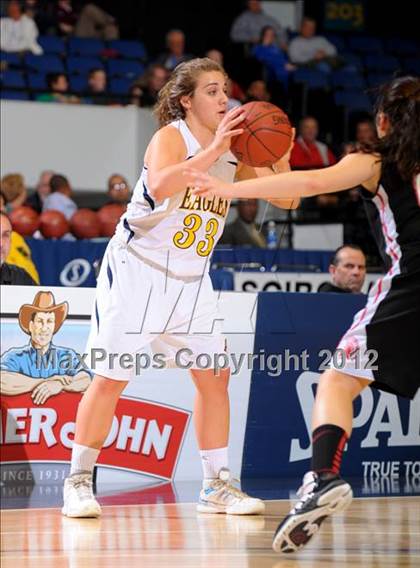 Thumbnail 2 in Rio Mesa vs. Arroyo Grande (CIF SS D3AAA Final) photogallery.