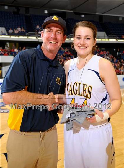 Thumbnail 2 in Rio Mesa vs. Arroyo Grande (CIF SS D3AAA Final) photogallery.