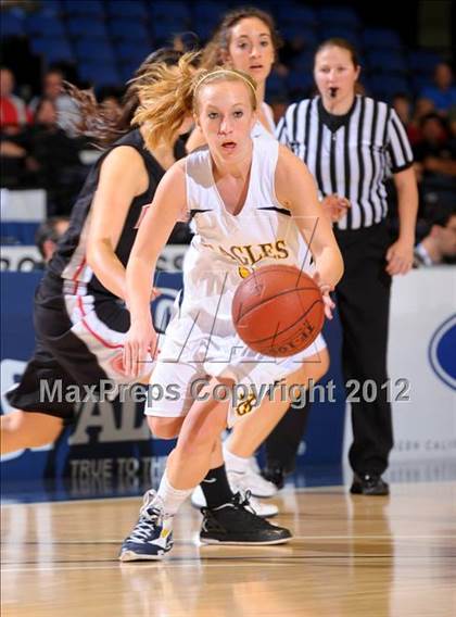 Thumbnail 1 in Rio Mesa vs. Arroyo Grande (CIF SS D3AAA Final) photogallery.