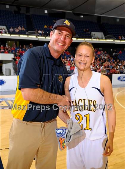 Thumbnail 1 in Rio Mesa vs. Arroyo Grande (CIF SS D3AAA Final) photogallery.