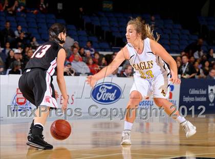 Thumbnail 3 in Rio Mesa vs. Arroyo Grande (CIF SS D3AAA Final) photogallery.