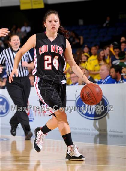 Thumbnail 2 in Rio Mesa vs. Arroyo Grande (CIF SS D3AAA Final) photogallery.