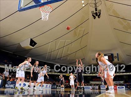 Thumbnail 1 in Rio Mesa vs. Arroyo Grande (CIF SS D3AAA Final) photogallery.