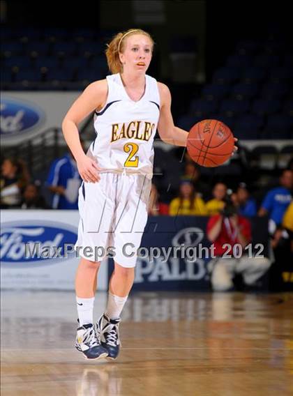 Thumbnail 1 in Rio Mesa vs. Arroyo Grande (CIF SS D3AAA Final) photogallery.