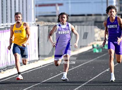 Thumbnail 2 in Muncie Central Duals (100 Meter) photogallery.