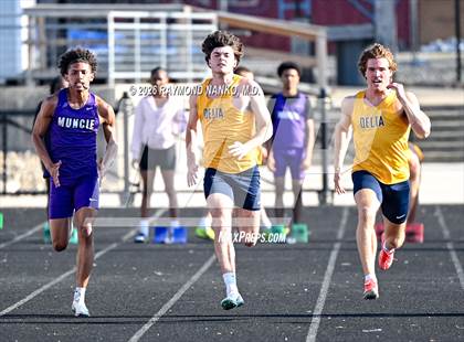 Thumbnail 2 in Muncie Central Duals (100 Meter) photogallery.