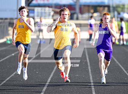 Thumbnail 2 in Muncie Central Duals (100 Meter) photogallery.