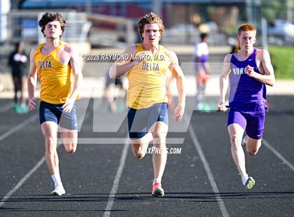 Thumbnail 3 in Muncie Central Duals (100 Meter) photogallery.