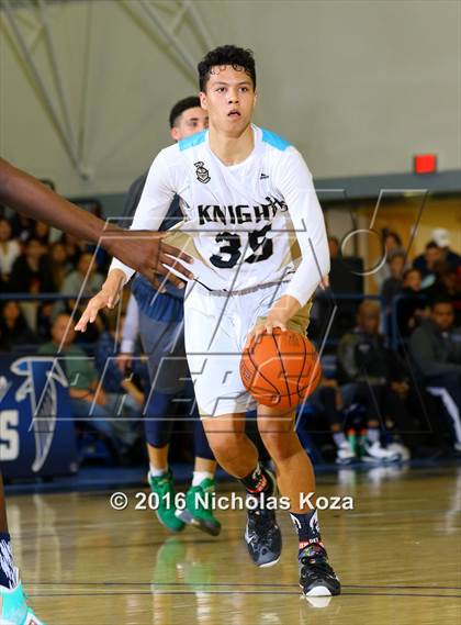 Thumbnail 2 in Chino Hills vs. Bishop Montgomery (Fairfax State Preview) photogallery.